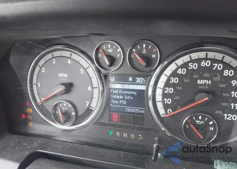 2010 Dodge Ram 1500 Slt/Sport/Trx z USA, uszkodzony, nr VIN 1D7RV1GT5AS263174